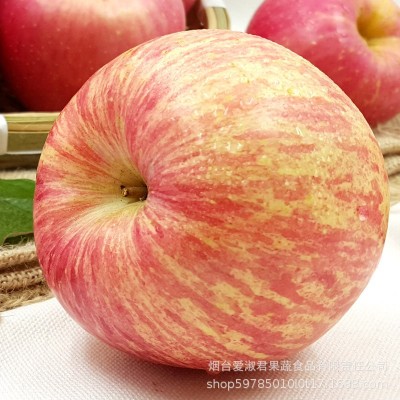 脆甜烟台红富士苹果水果新鲜条纹山东栖霞萍果10斤批发包邮礼品盒图2