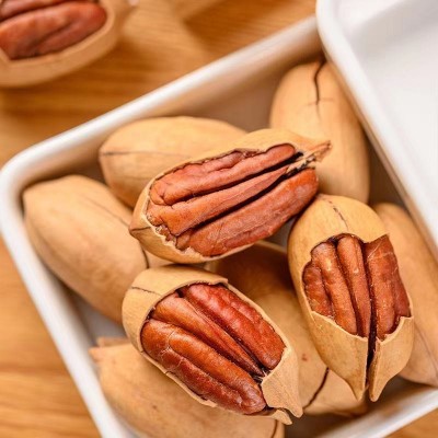 新货大颗粒奶油味碧根果整箱批发年货坚果休闲零食整件零售 2件图3