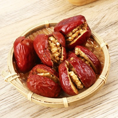 批发枣夹核桃零食红枣大枣休闲零食一件代发图4
