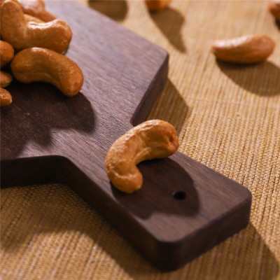 盐焗腰果仁去皮干果小吃网红零食20斤烘烤坚果炒货散装整箱批发图3