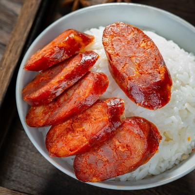 厂家贴牌代发 四川烟熏麻辣香肠 川味熏制腌腊肉腊肠辣肠年货批发图3