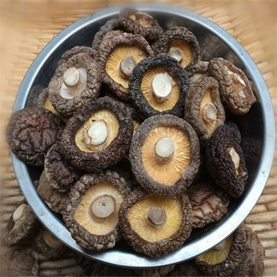 现货香菇冬菇剪脚菇小香菇干香菇批发 肉厚煲汤蘑菇食用菌干货图2