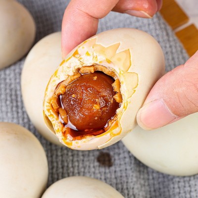 广西特产烤海鸭蛋真空独立包装70克流油熟咸鸭蛋开袋即食端午送礼图2