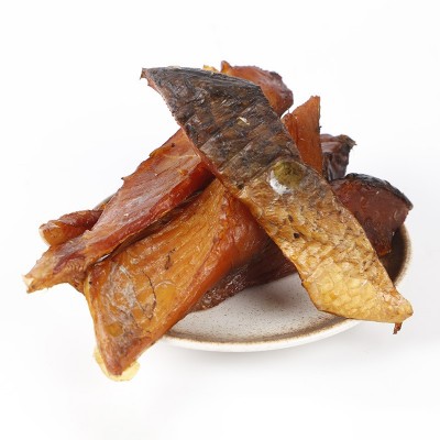 湖南特产柴火烟熏腊草鱼斜丝批发 农家自制食品风味腊鱼图5