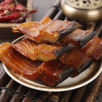 湖南特产柴火烟熏腊鱼农家腊鱼腊味干鱼 腊鲢鱼块图3