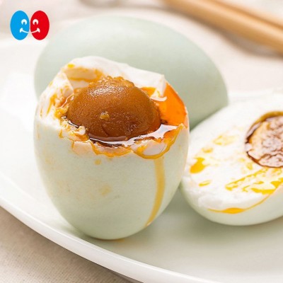 厂家批发咸鸭蛋 亿家爱牌 起沙流油 咸淡适中 65克20枚图4