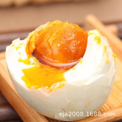 厂家批发咸鸭蛋 亿家爱牌农家咸鸭蛋农家散养鸭蛋流油75g样品图4