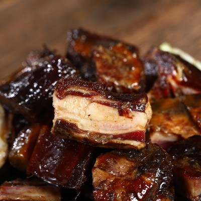 云南特产丽江风味腊排骨风干烟熏腊排可商用可零售图3