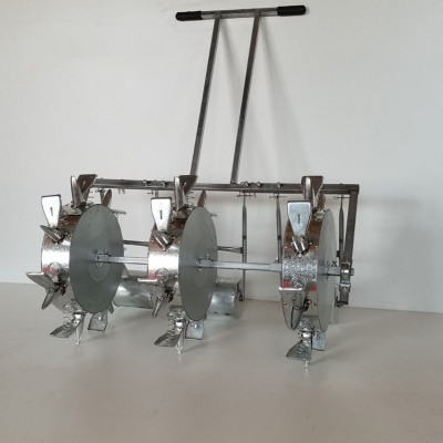 人力手推三行三轮施肥播种花生大豆玉米黄豆滚轮播种机图3