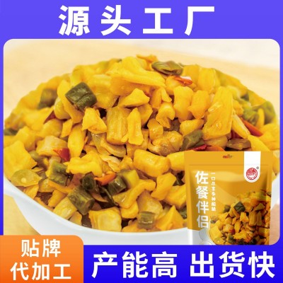 厂家酱萝卜榨菜整箱批发商用酱菜香辣下饭菜萝卜丁咸菜佐餐伴侣