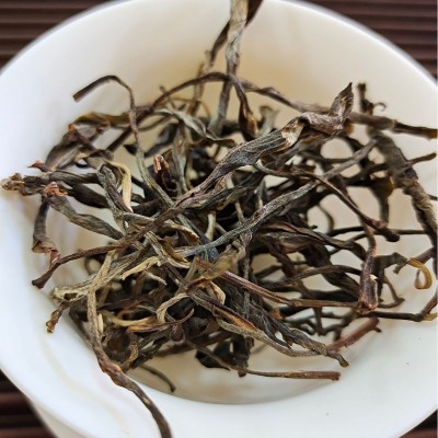 云南普洱茶生茶 散茶 晒青毛茶 100克 厂家批发图2
