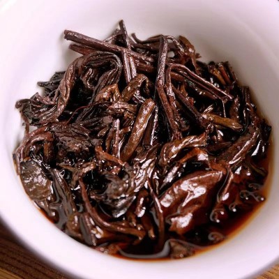 现货批发云南普洱茶 陈香干仓 100克普洱熟沱茶 熟普小坨熟茶图4