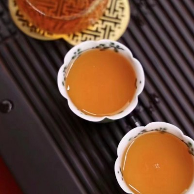 现货批发云南滇红茶2024年头春凤庆滇红密香金螺500g散装金螺红茶图4