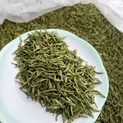 三江绿茶 2025高档乌牛早绿茶 早春嫩芽绿茶 250g高档小罐茶礼盒图3