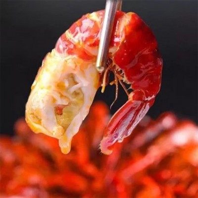 现货供应洪湖湿地虾尾 麻辣龙虾尾 加热即食盒装龙虾球图2