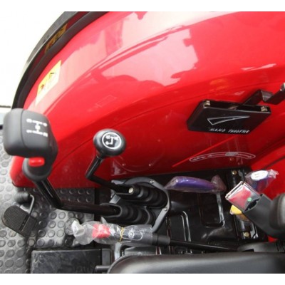 东方红LF904轮式拖拉机图2