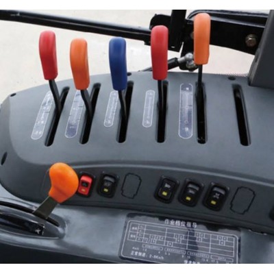 五征ME1354轮式拖拉机图3