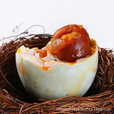 北海厂家直销北部湾恋潮海鸭蛋红树林流油咸鸭蛋20枚礼盒一件代发图4