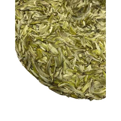 2021福鼎的白茶 米粒芽白毫银针300g白茶饼 春茶白毫银针饼 厂家图5