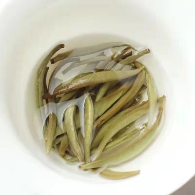 2025年新茶花香白毫银针 花香白茶美人白毫香500g散装茶叶批发图2