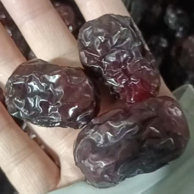三蒸三晒红枣新疆特产若羌大枣无添加灰枣独立包装现货批发图4
