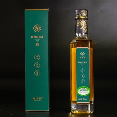 大三湘鲜果鲜榨山茶油厂家/鲜榨山茶油团购代理/鲜榨山茶油原料