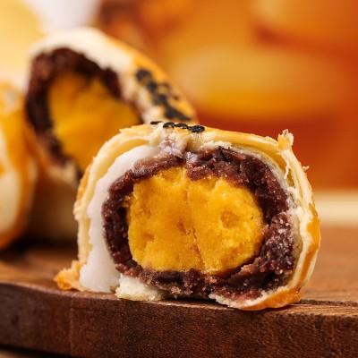 桂小萌蛋黄酥6枚装海鸭蛋雪媚娘 网红零食小吃盒装工厂直供代发图5