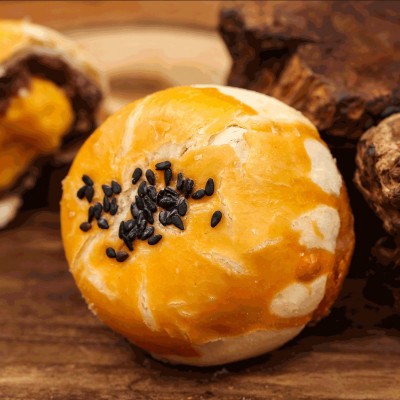 桂小萌蛋黄酥6枚装海鸭蛋雪媚娘 网红零食小吃盒装工厂直供代发图3