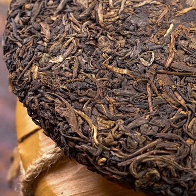 2000年曼松老生茶普洱茶生茶饼茶357克 老茶云南普洱茶饼曼松生茶图2