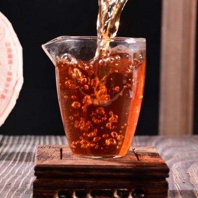 茶叶礼品茶云南茶叶普洱茶熟茶老班章茶饼高档皮质礼盒装送人佳品图3