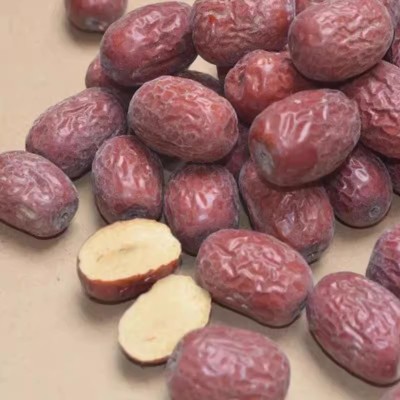 新疆带土红枣若羌灰枣大果批发500g 新货散装红枣肉厚生态土红枣图3
